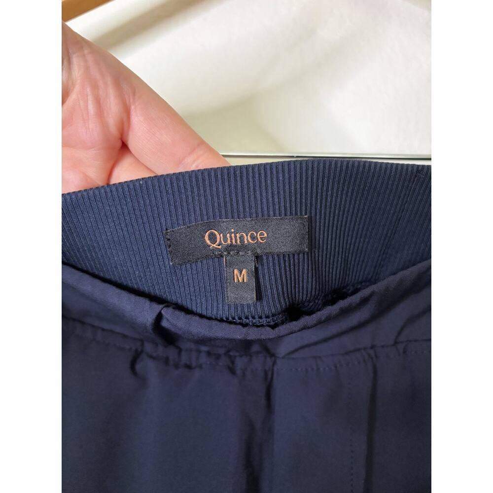 Quince Performance Tech Ankle Pant in Navy Women's Size Medium Minimalist Chic - Picture 2 of 4